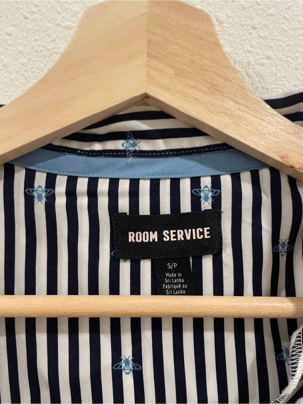 Room Service Matching Pajama Set Blue Pinstripe Bees Size Small
